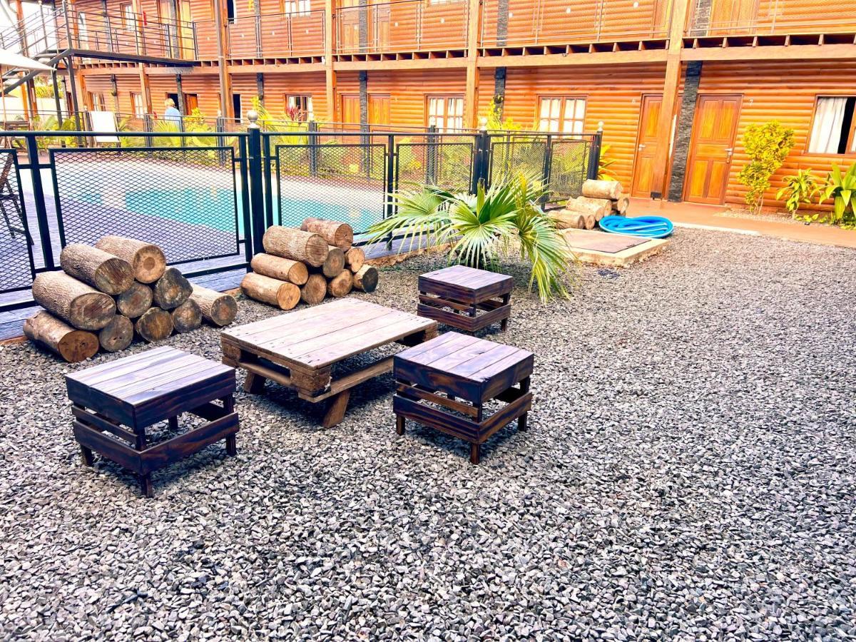 Hotel Alma Pura Puerto Iguazú Exterior foto